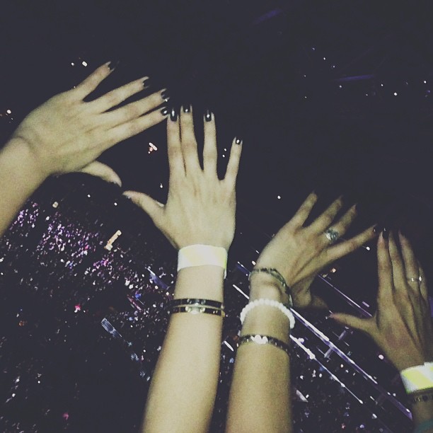 we're like diamonds in da skyyy ...