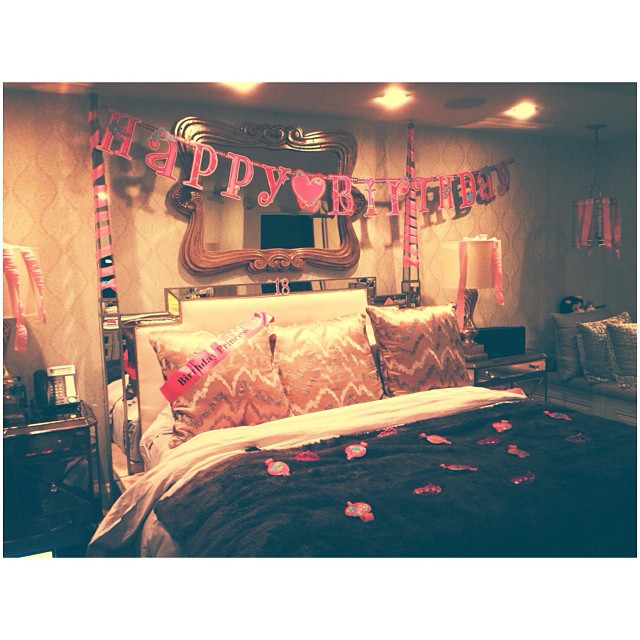 they're too cute! @nicolettesage @skyesavoy ...