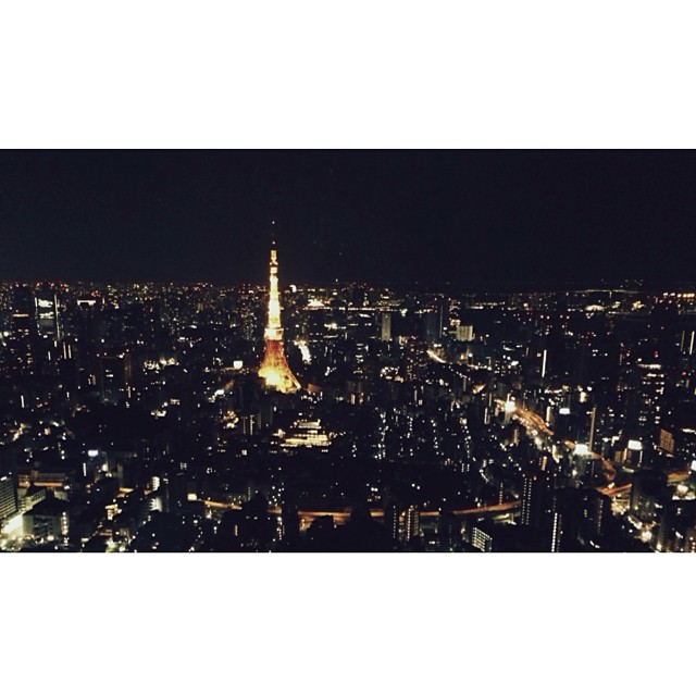 Tokyo at night is beauuuuutiful...