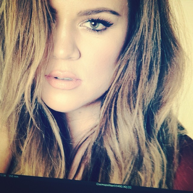 Behind the scenes from my Cosmo UK shoot. Glam by @jenatkinhair @joycebonelli #c...