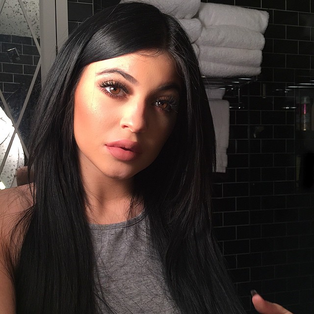 I never take selfies with the front camera who knew this shit was so good. Lol. ...