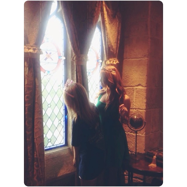 #ThrowbackThursday to kicking it in THE castle last summer with my beautiful bes...