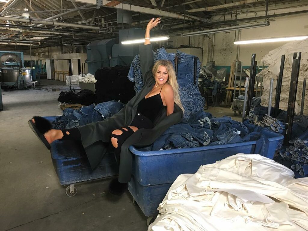 Surprise visit to our factories!!! #GoodAmerican #USA...