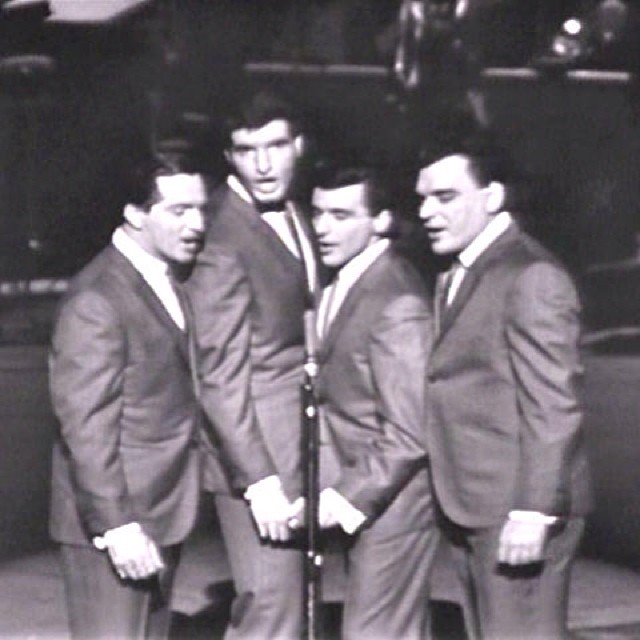 Frankie Valli & The Four Seasons ...