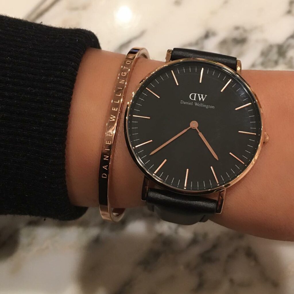 Love my @DanielWellington watch and cuff, perfect gifts!Use KYLIE15 for an addit...