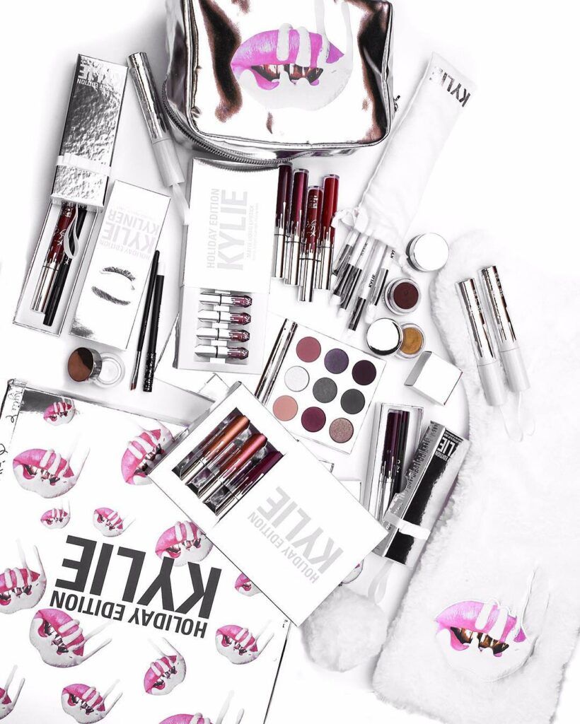 The Holiday Collection is back one more time TODAY @ 3pm pst on KylieCosmetics.c...