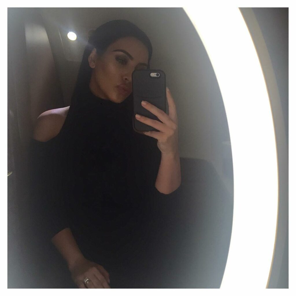 Airplane bathroom selfie ...