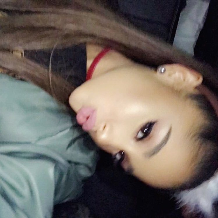kisses atlanta ♡ thank you ♡ see you on @dangerouswomantour...