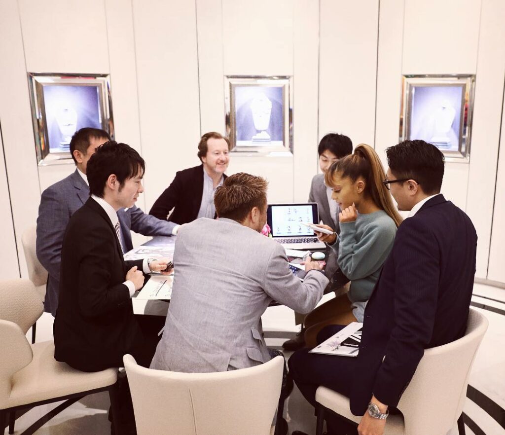 pretty lil thing holds her own in a room of men in suits ♡  I'm SO so excited to...