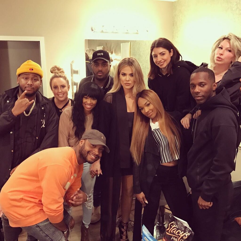 Clique, clique, clique, clique...
