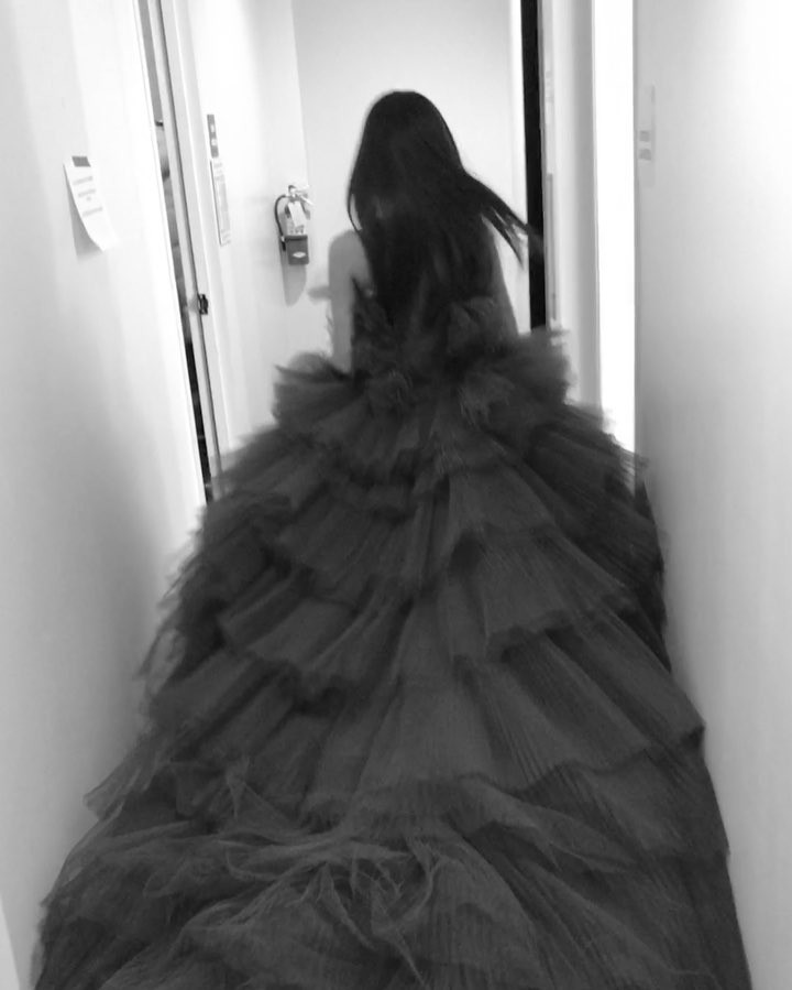 @giambattistavalliparis 
@luxurylaw...