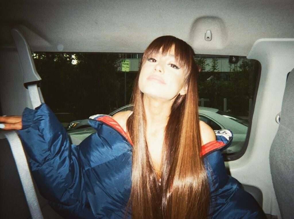 #EverydayLyricVideo on @Vevo now ♡ I love you enjoy...