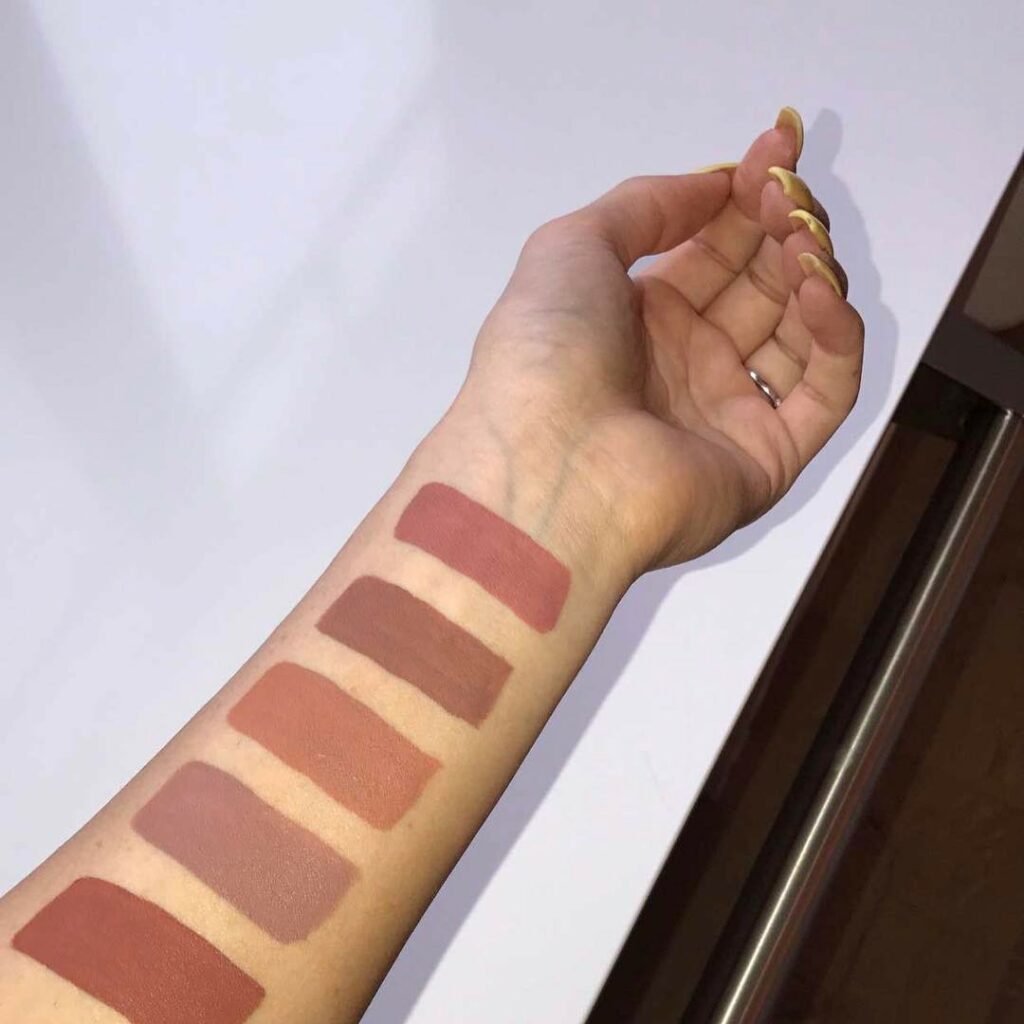 NUDESS !!!$$ left to right: Ginger, Maliboo, Exposed, Dolce, Candy! KylieCosmeti...