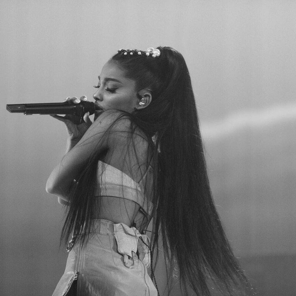 ♡ @dangerouswomantour...