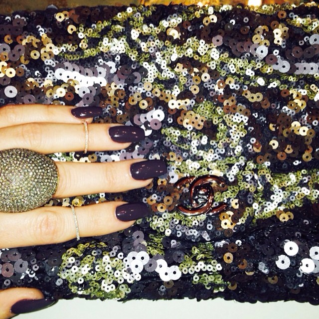 Charcoal and Chanel never hurt a soul. Thank you @hellokaileynails for my mani!!...