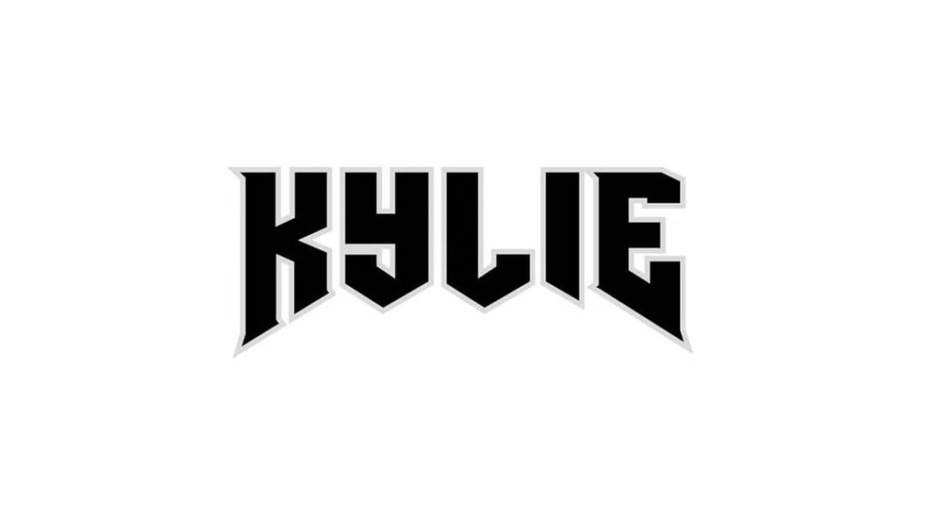 We're LIVE on KylieJennerShop.com  @thekylieshop...
