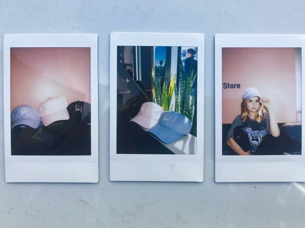 I made hats for my ladies. debbyryan.is/lady
#internationalwomensday...