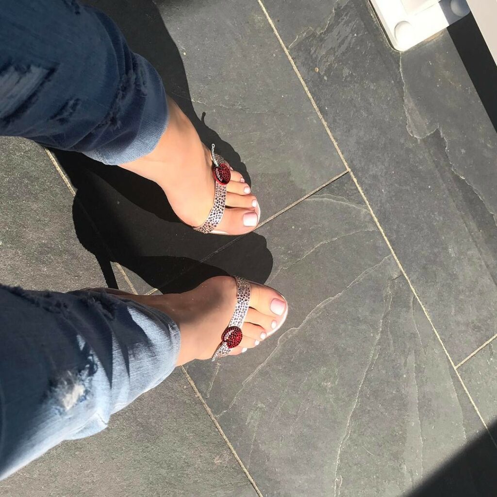 Cherry Toes ...