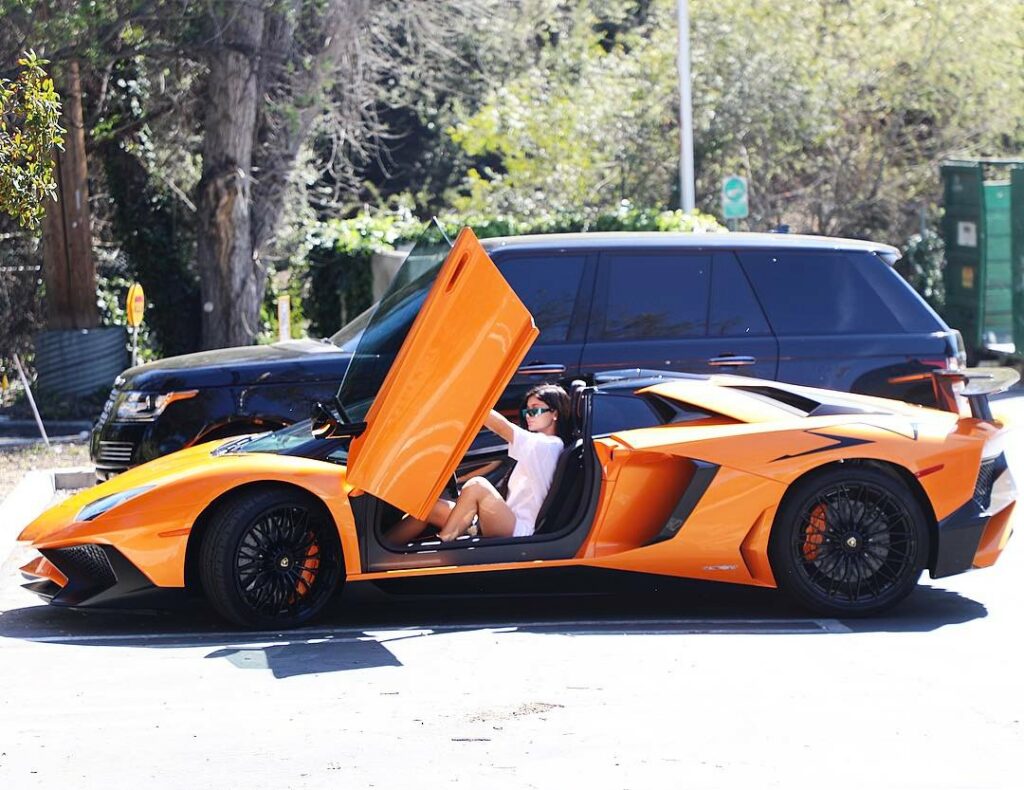 Roadster SV ...