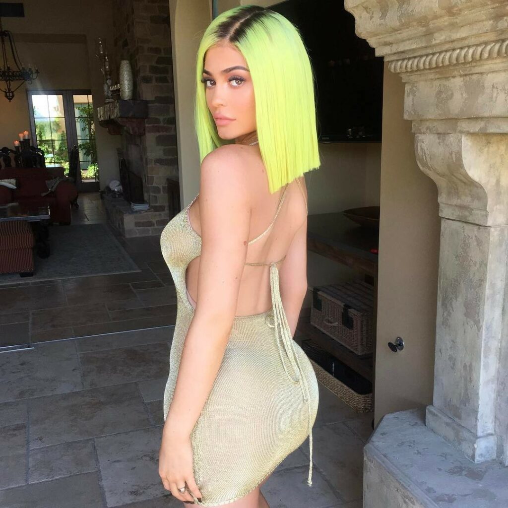 highlighter hair ...