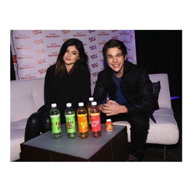 Great night with @AustinMahone at his @flavorsplash  #PEPCITY concert #makeaspla...