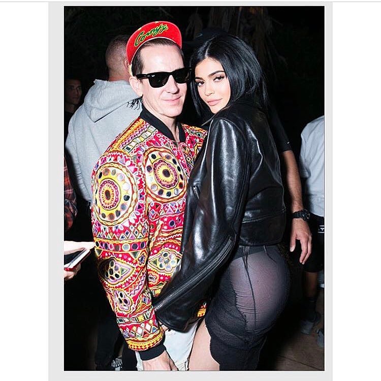 @itsjeremyscott...