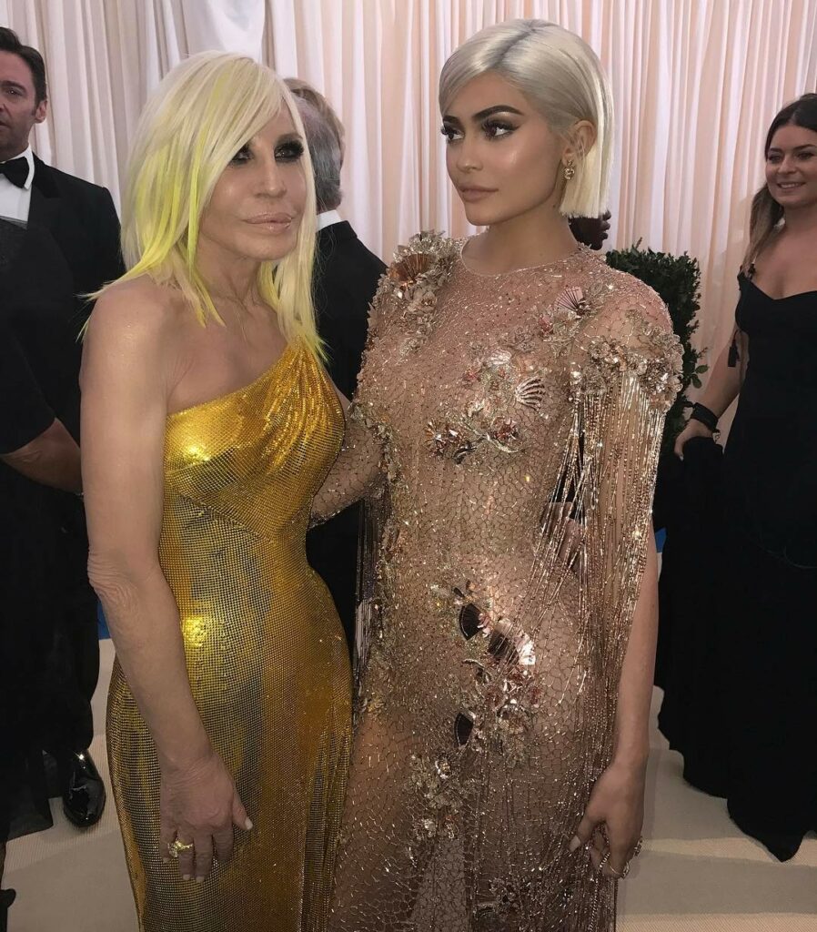 we've arrived  @donatella_versace...