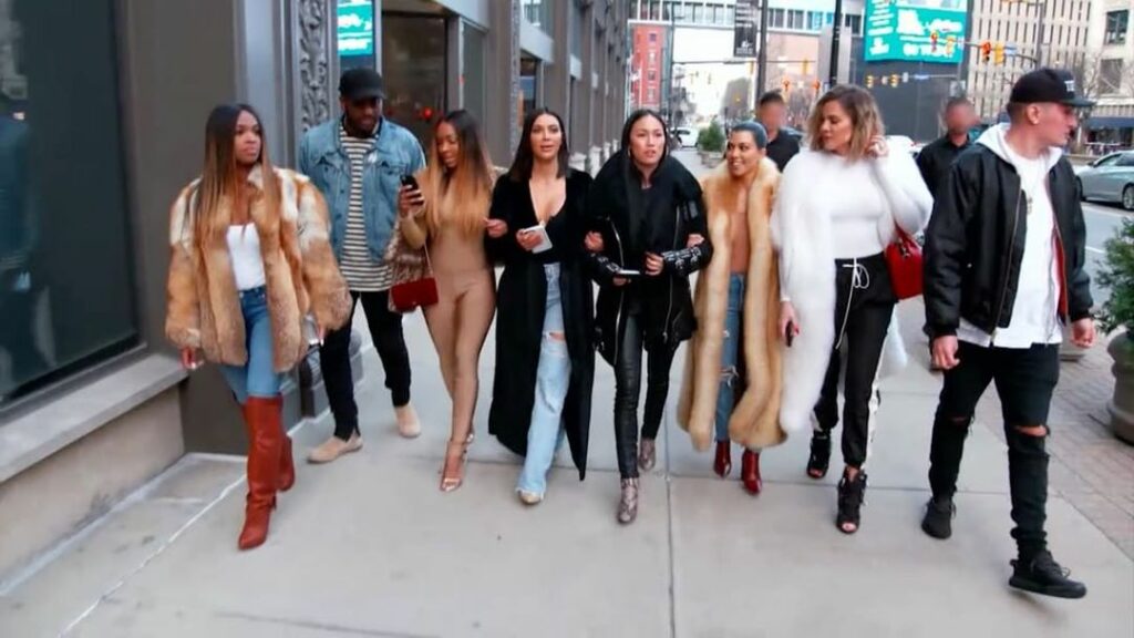 Season 13 season finale is tonight!! #KUWTK 9/8c on E! @kuwtk...
