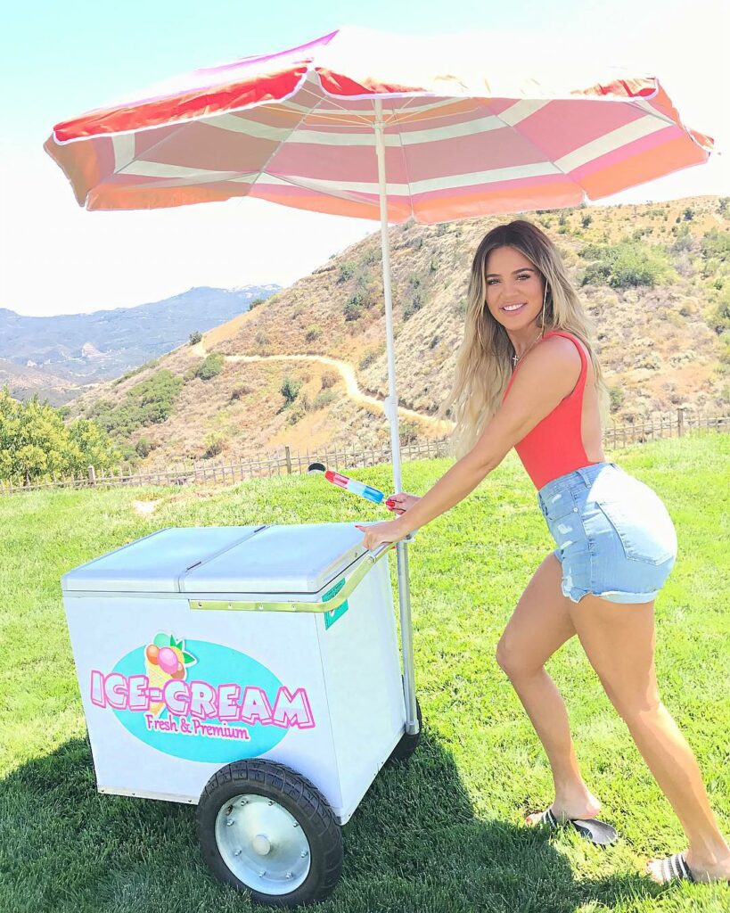 Ice CreamPlease!!!...
