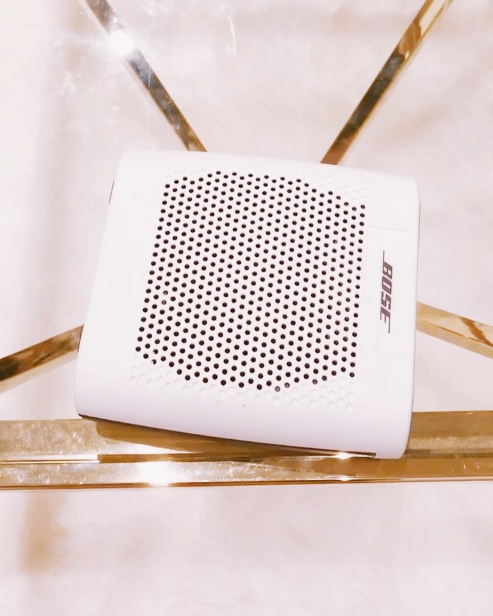 when your 1st single has so much bass that even the speaker gets faint ...