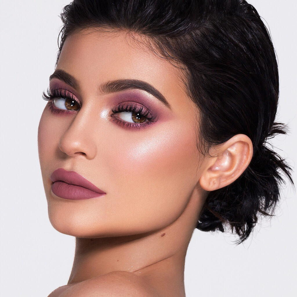 Check out the @kyliecosmetics page to see what products we used from the #Birthd...
