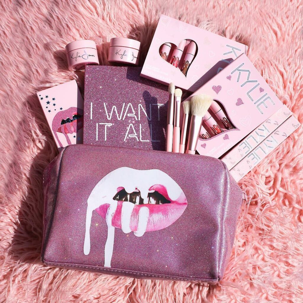 Birthday Collection  launching August 1st at 3pm pst only on KylieCosmetics.com ...