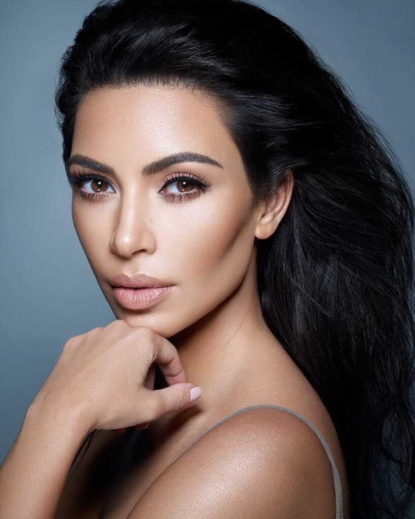 @kkwbeauty Powder Contour and Highlight Kits launching this month on kkwbeauty.c...