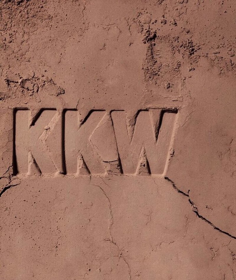 KKW BEAUTY Powder Contour & Highlight Kits with the new brush available Aug 22nd...