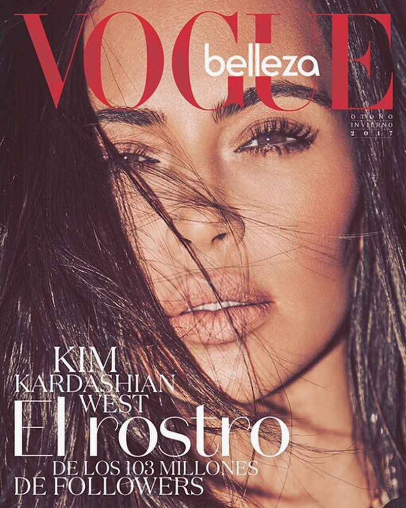Thank you @voguemexico for this beautiful cover  @guyaroch...