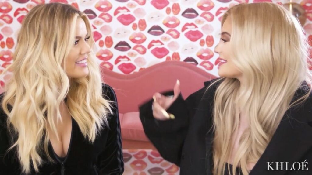 Check out my baby girl and I play around with our lip kits on our apps! Link in ...