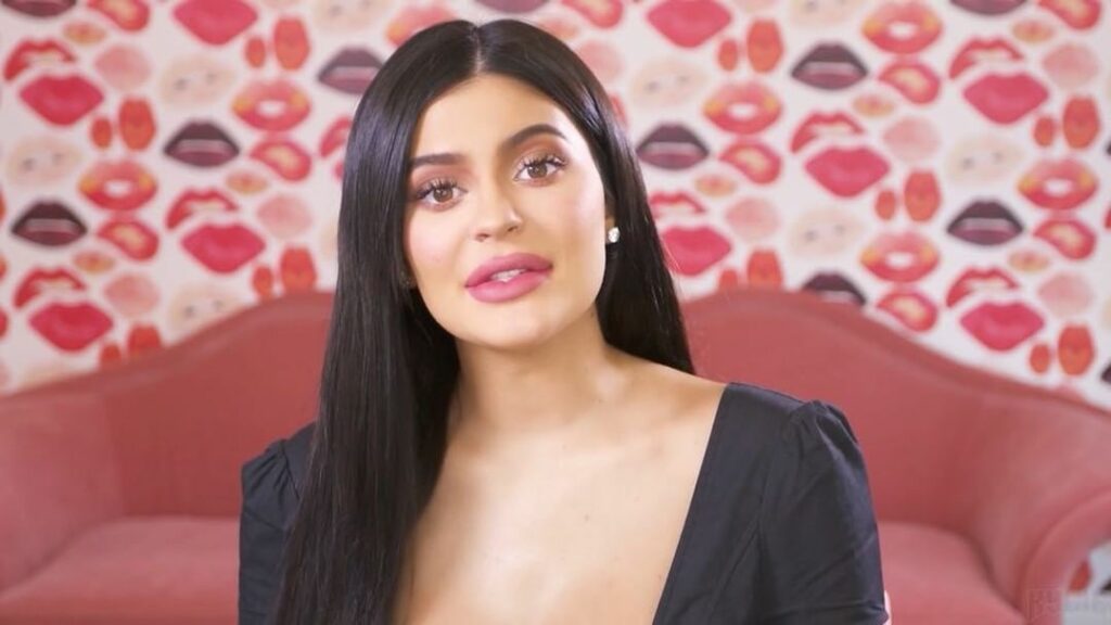 I'm so excited to announce my @kyliecosmetics pop-up shops at @topshop!! My holi...