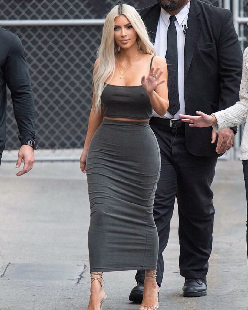 YEEZY look head to toe & jewelry...