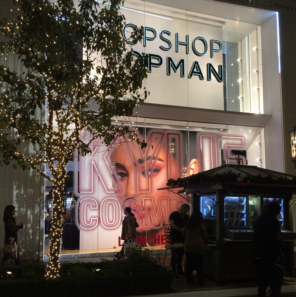 This is so exciting!!!! A dream come true!!!! The LA grove! I can’t wait @topsho...