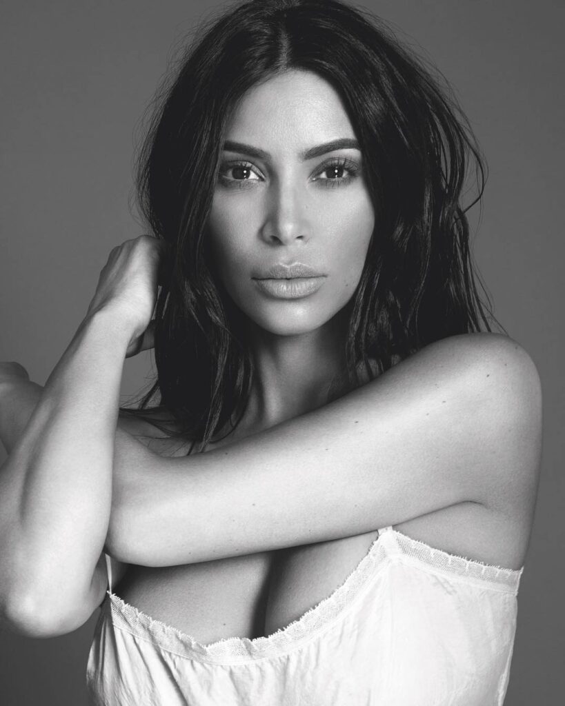 KKWFRAGRANCE.COM  @mertalas @macpiggott...