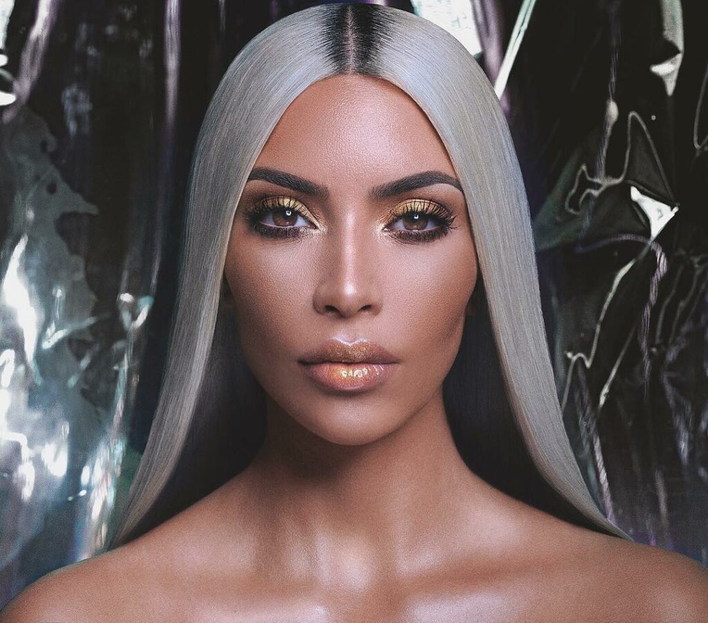 Ultralight Beams pigment shimmers & glosses launching tomorrow 12pm PST on kkwbe...