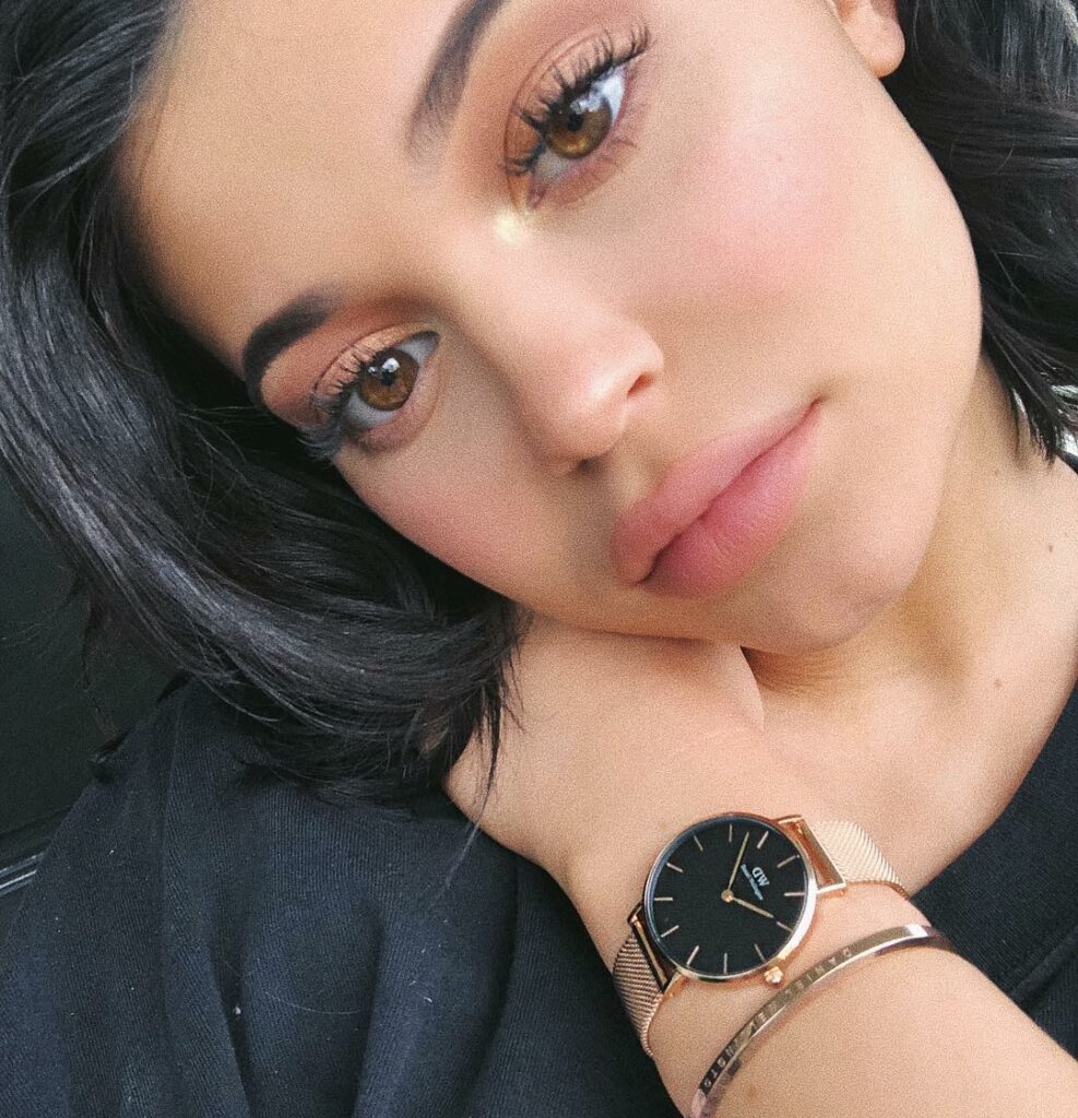 Love my @DanielWellington watch and cuff, perfect gifts for Xmas!#ad Use code KY...
