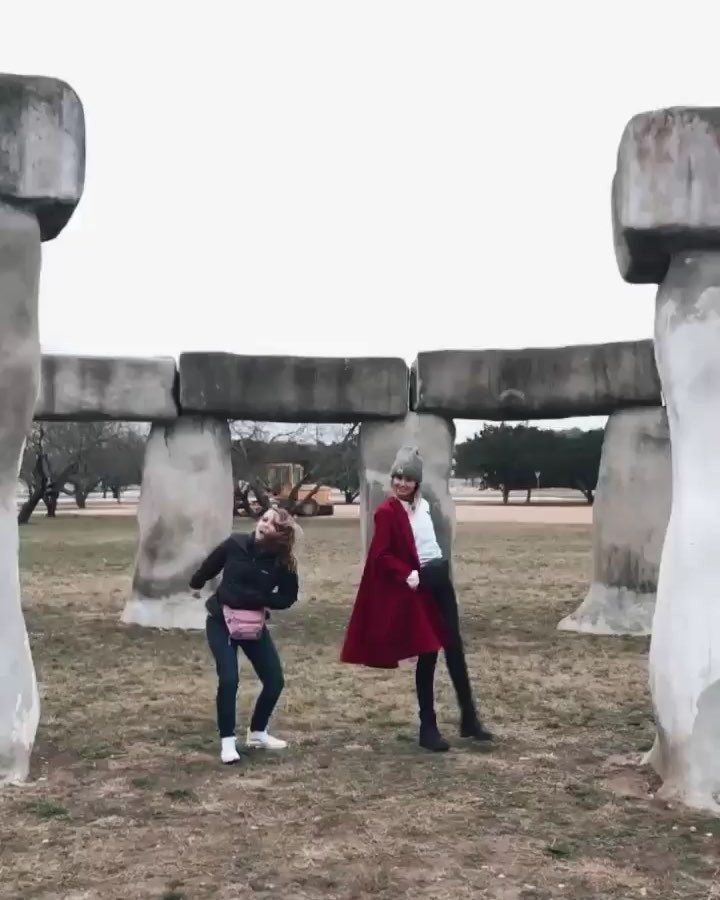 Stonehenge with my Day One @emmacdraper. 
Keep it casual, keep it elegant...
