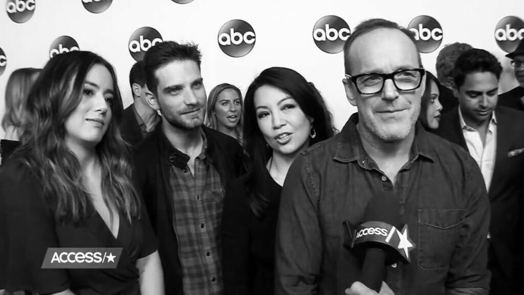 coming soon @agentsofshield 
@marvel...