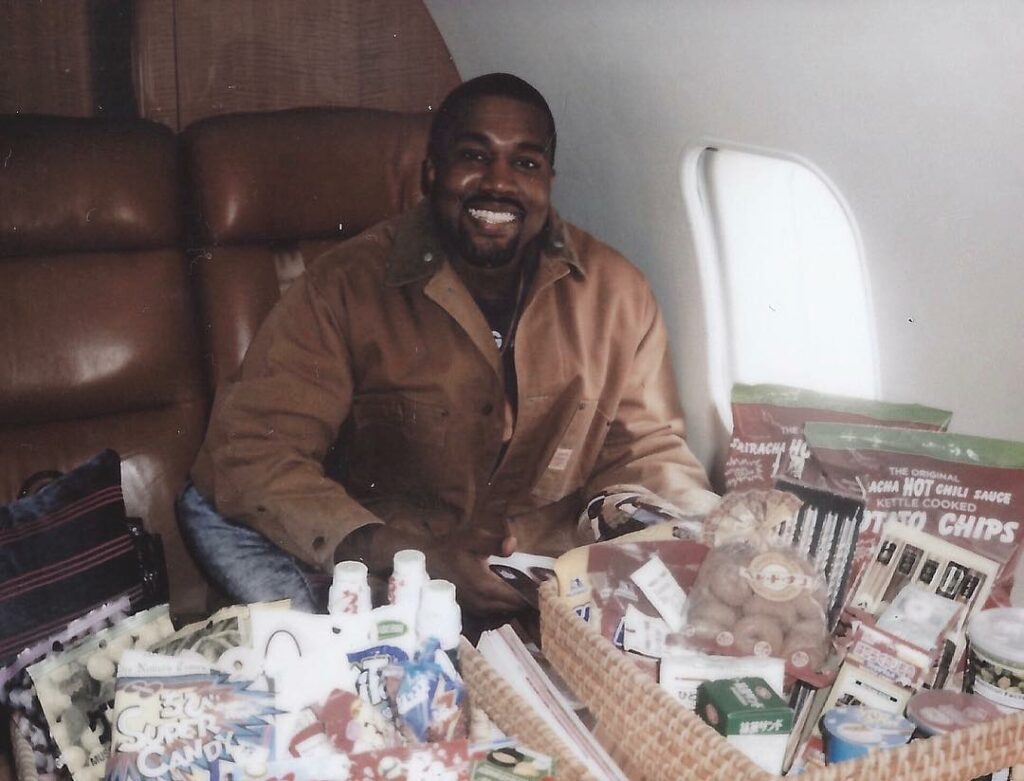 Throwback to that time I surprised Kanye with a trip to Japan for his birthday! ...