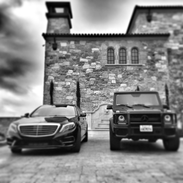 They ain't seen me cause I pulled up in my other Benz. Last week I was in my oth...