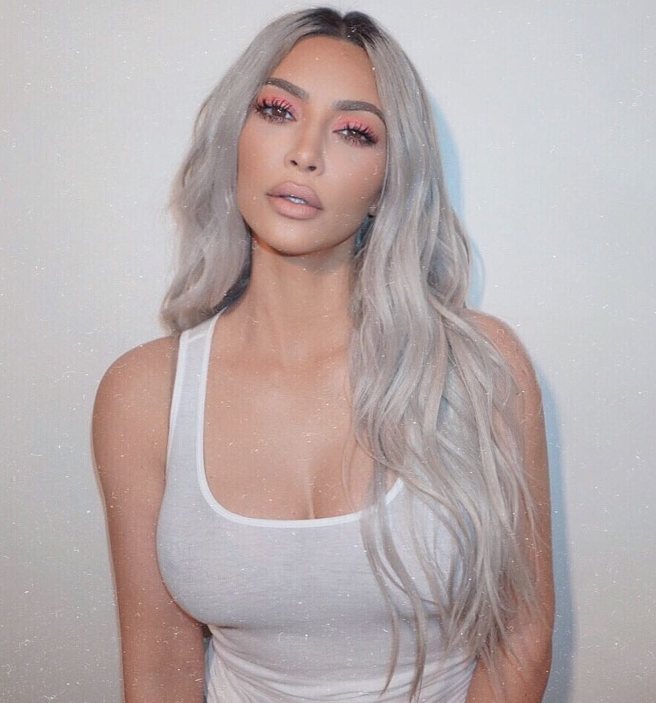 Morning loves! Love this pink look @makeupbyariel did last week. And we used the...