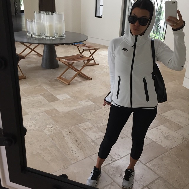 Today's mission: to get my butt looking like @khloekardashian 's!! ...