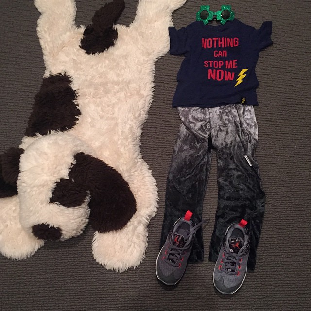 Walked into the closet and saw this...Picking out tomorrow's outfit. Love the su...