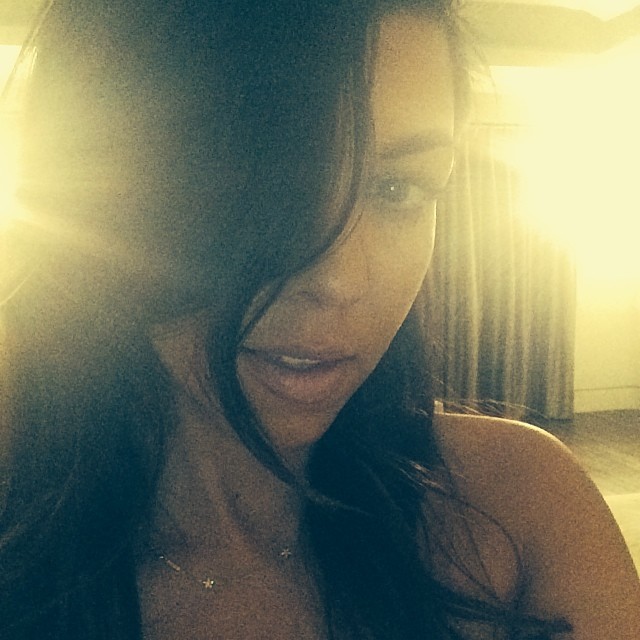 Goodnight selfie. #kardashianglow #kardashianbeauty...